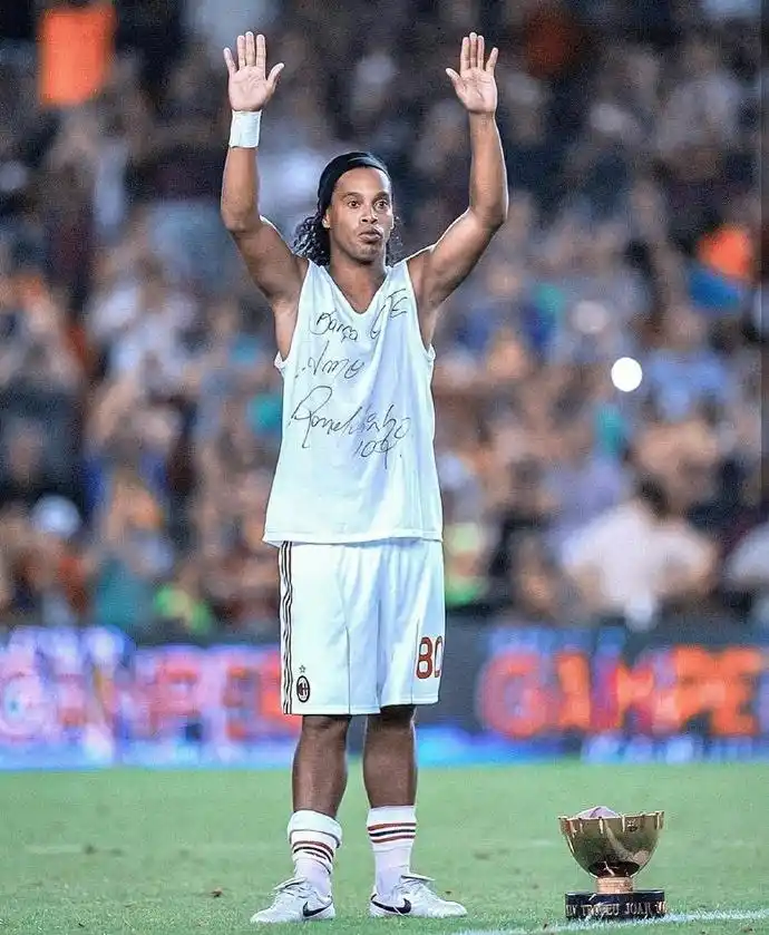 对球队长期 对球队长期