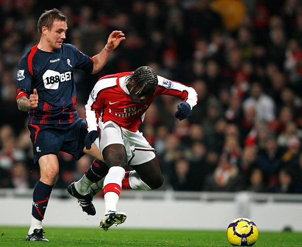 许多严谨的 许多严谨的